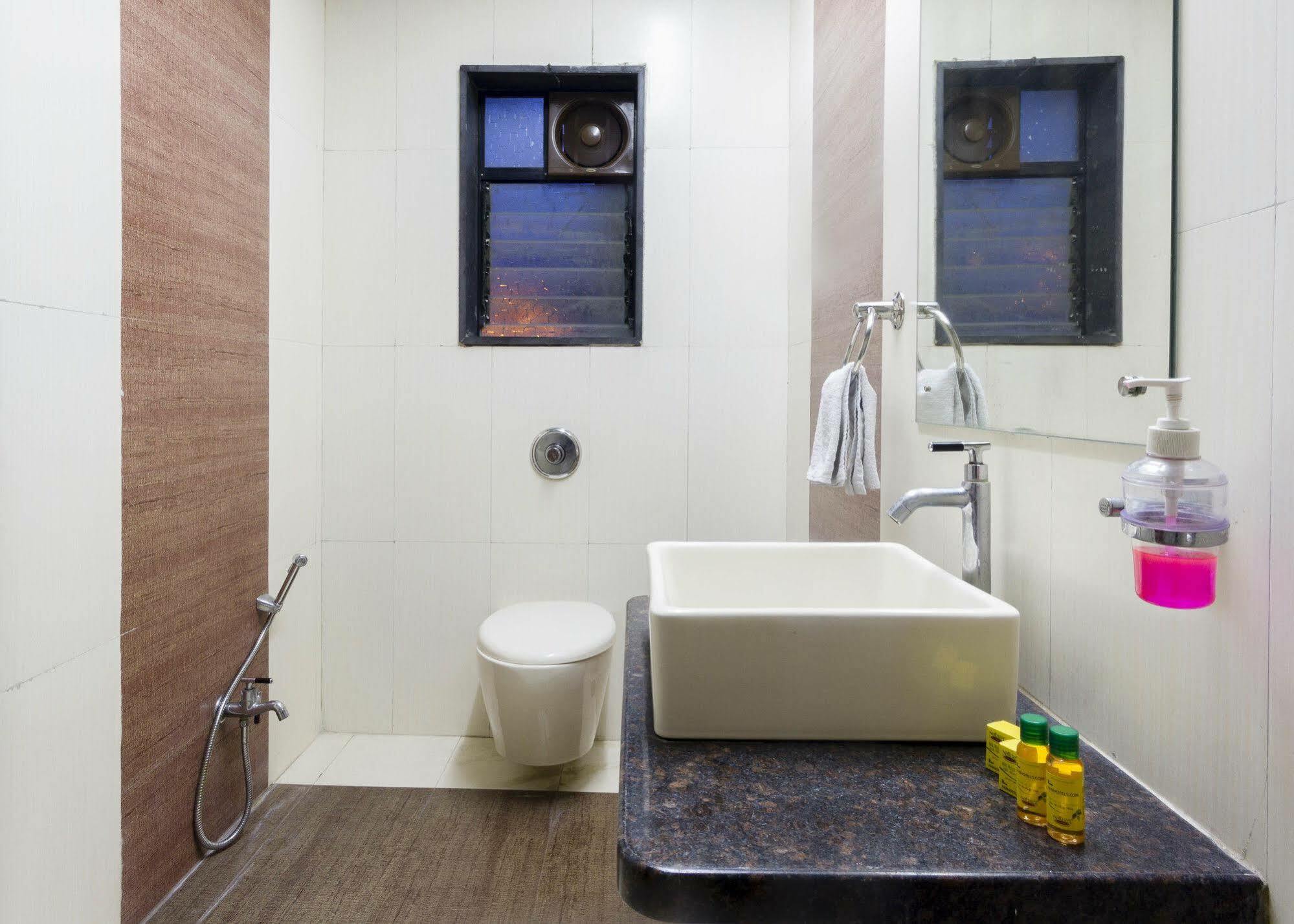 Fabhotel Imperio - Nr Baner Hill Pune Bagian luar foto