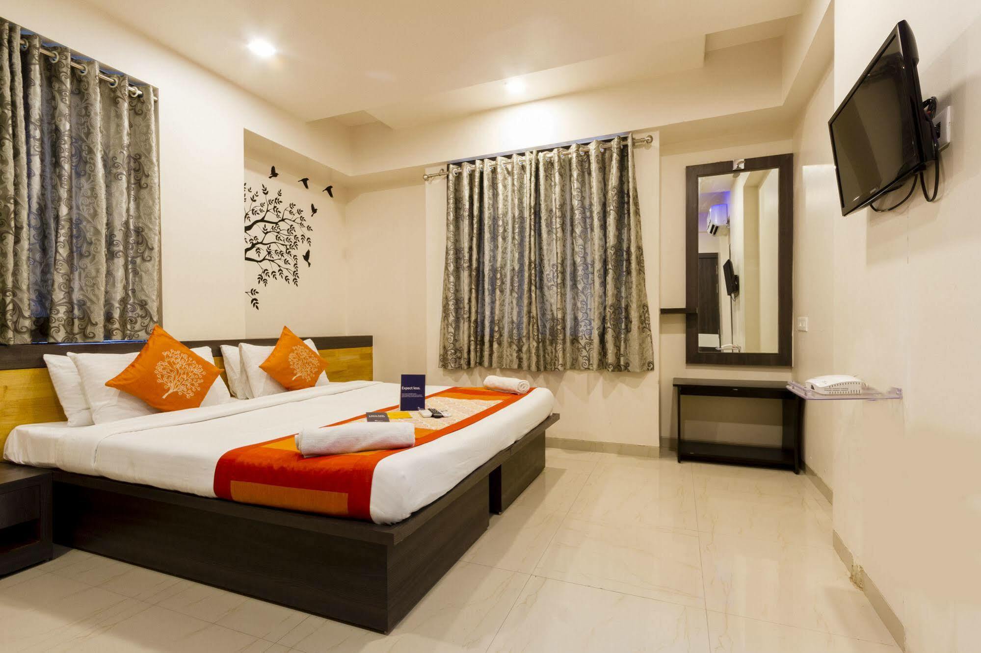 Fabhotel Imperio - Nr Baner Hill Pune Bagian luar foto
