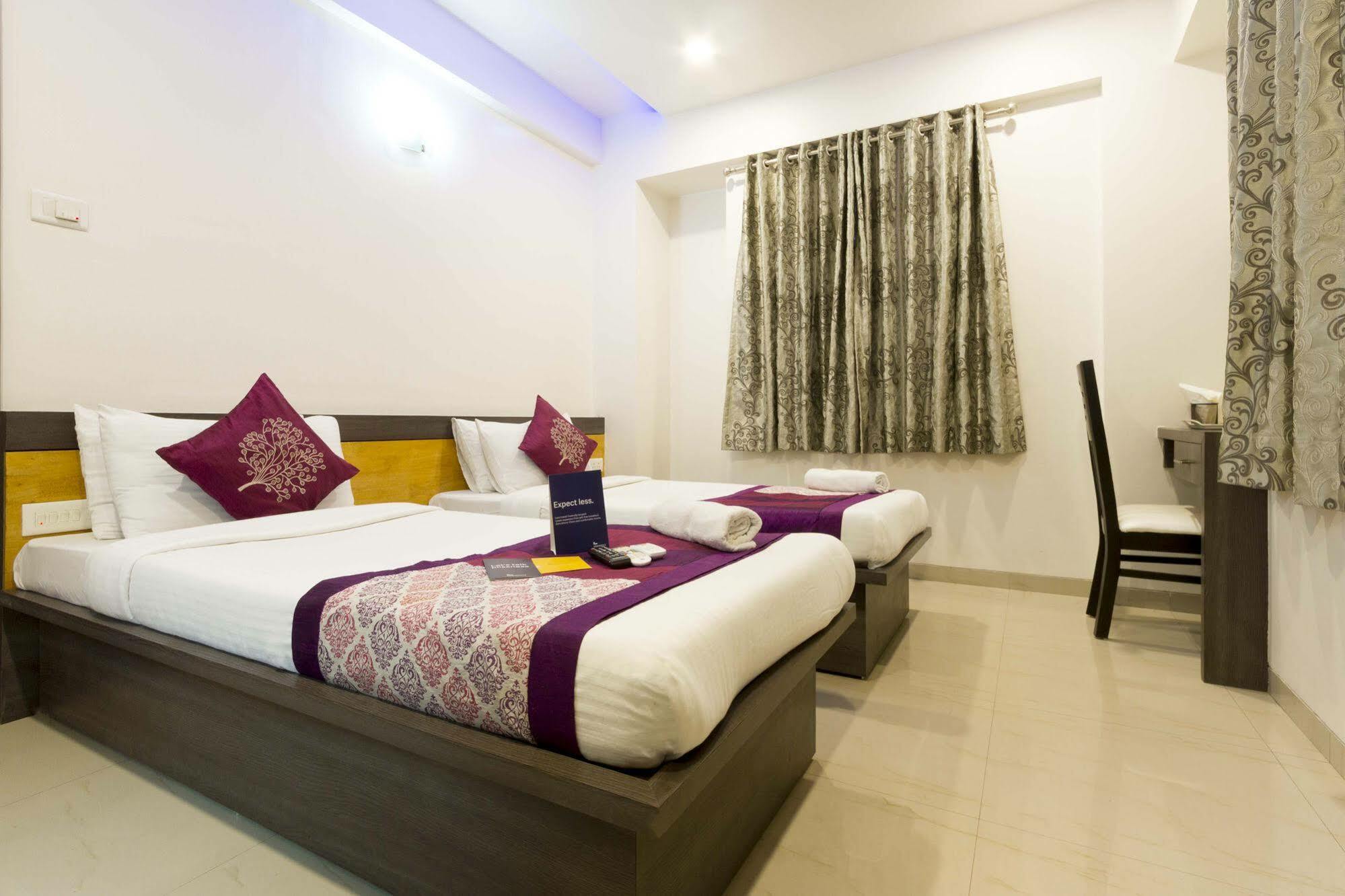 Fabhotel Imperio - Nr Baner Hill Pune Bagian luar foto