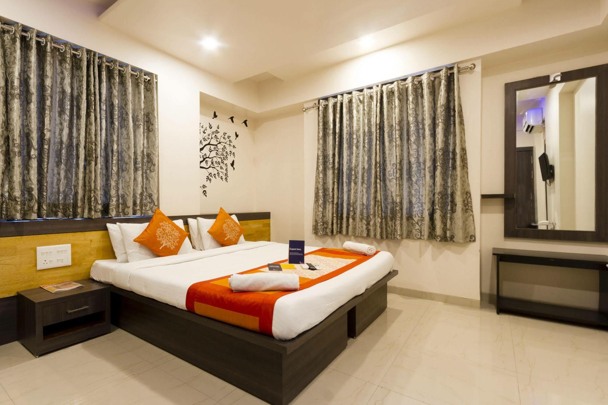 Fabhotel Imperio - Nr Baner Hill Pune Bagian luar foto